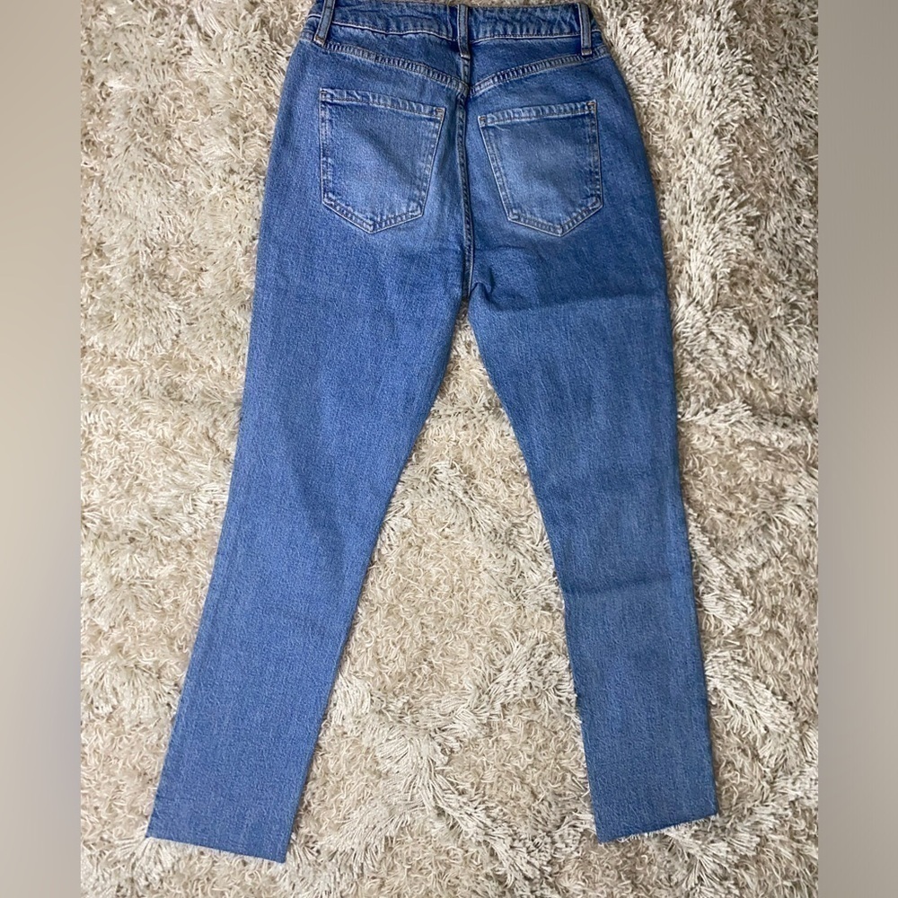 ASOS Design 90’s Raw Hem High Rise Mom Straight Leg Denim Jean Women Size 26/32 - Picture 2 of 5
